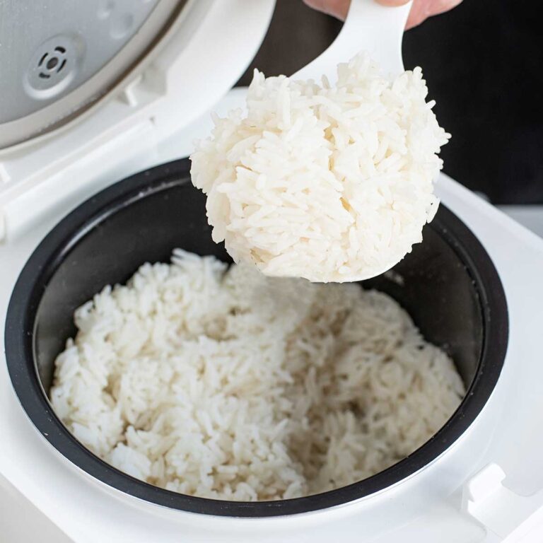 How To Cook White Rice In A Rice Cooker