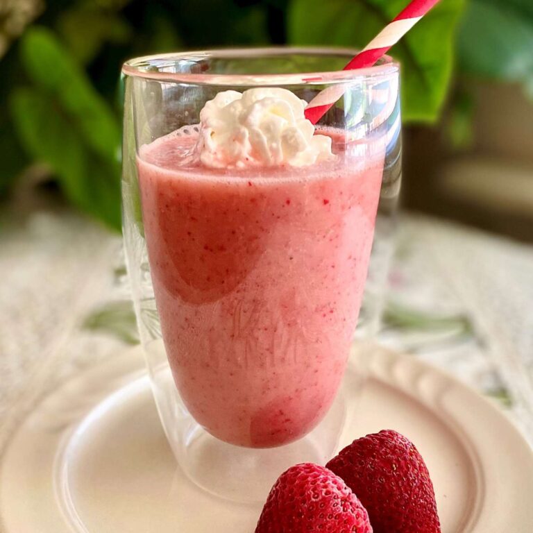 How To Make Strawberry Milkshake In A Blender