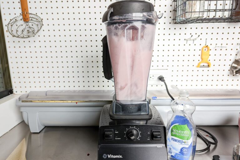 How To Wash A Blender