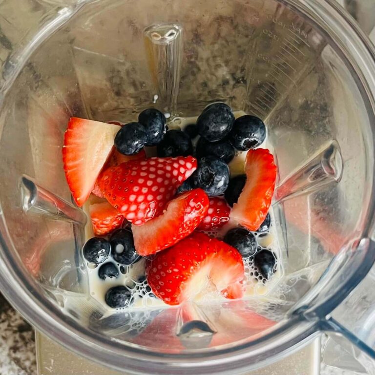 How To Make Fruit Smoothies With A Blender