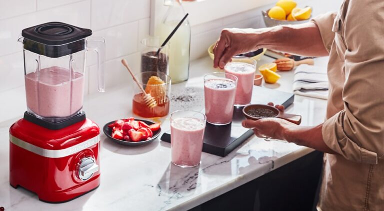 How To Operate A Blender